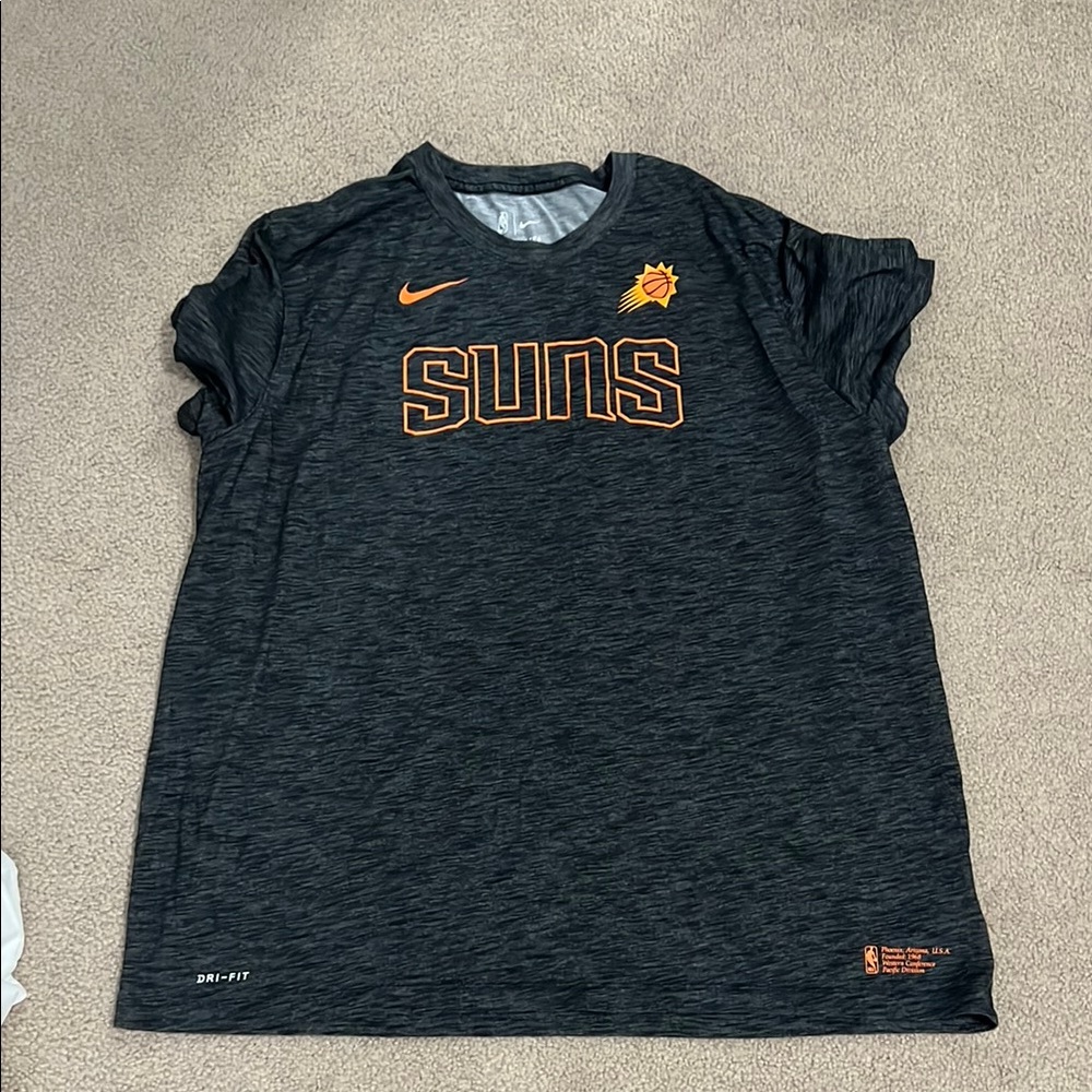 Nike Men’s Suns Graphic T-Shirt - Black Dri-Fit